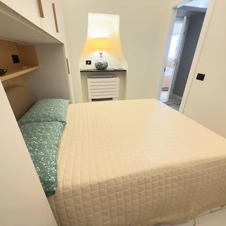 Appartamento Exclusivity, Luxury And Sea View With 2 Bedrooms Alassio